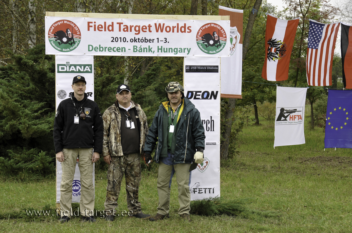Thomas Schnell, Tomas Dovalovsky, David Hermanus Combrink